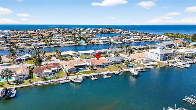 5448 LEEWARD LANE, New Port Richey, FL 34652