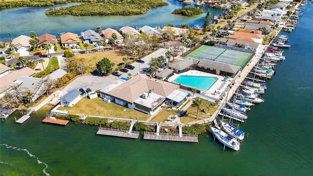 5448 LEEWARD LANE, New Port Richey, FL 34652