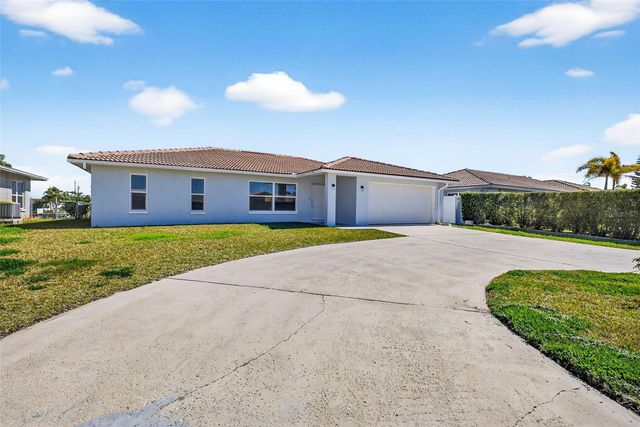 5448 LEEWARD LANE, New Port Richey, FL 34652