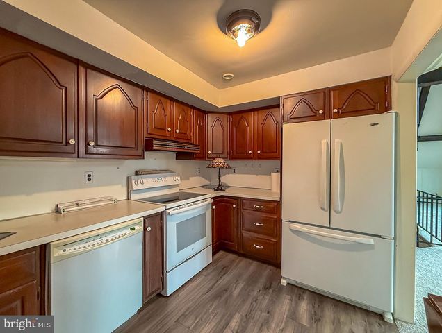 2240 DEEP CREEK RD, Perkiomenville, PA 18074