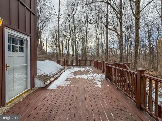 2240 DEEP CREEK RD, Perkiomenville, PA 18074