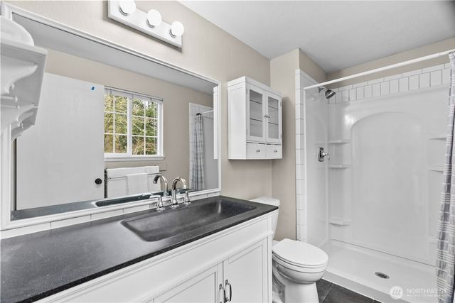 9911 Berkshire Loop SE, Olympia, WA 98513