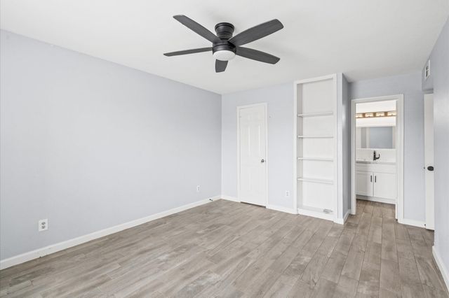 14600 Fonmeadow Drive 602, Houston, TX 77035