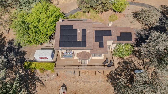 5681 Honeycomb Ln, Shingle Springs, CA 95682