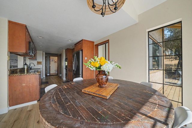 5681 Honeycomb Ln, Shingle Springs, CA 95682