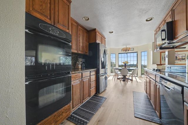 5681 Honeycomb Ln, Shingle Springs, CA 95682