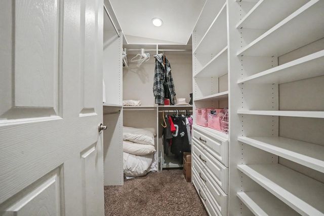 5681 Honeycomb Ln, Shingle Springs, CA 95682