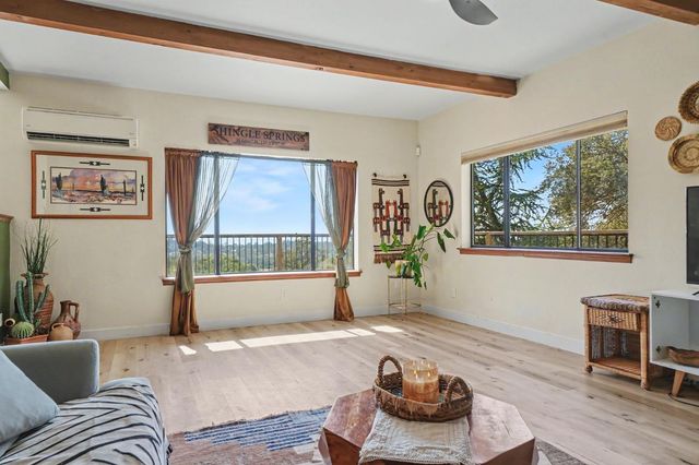5681 Honeycomb Ln, Shingle Springs, CA 95682
