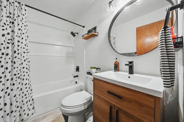 5681 Honeycomb Ln, Shingle Springs, CA 95682