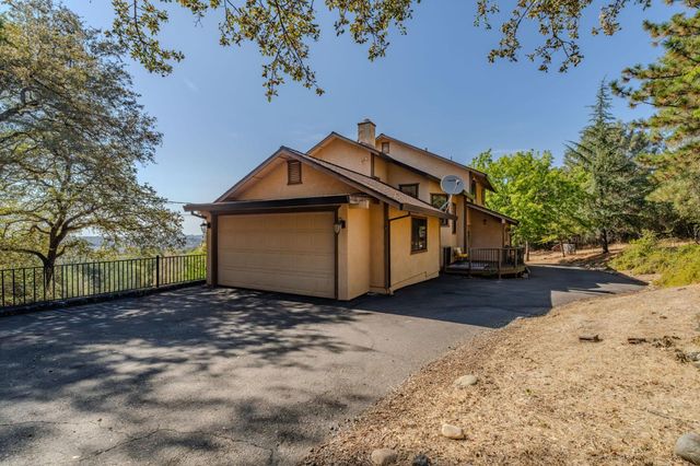 5681 Honeycomb Ln, Shingle Springs, CA 95682