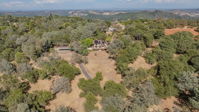 5681 Honeycomb Ln, Shingle Springs, CA 95682