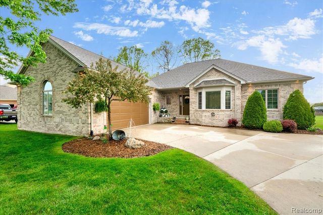 2376 Joseph Tamron Drive, Saint Clair, MI 48079