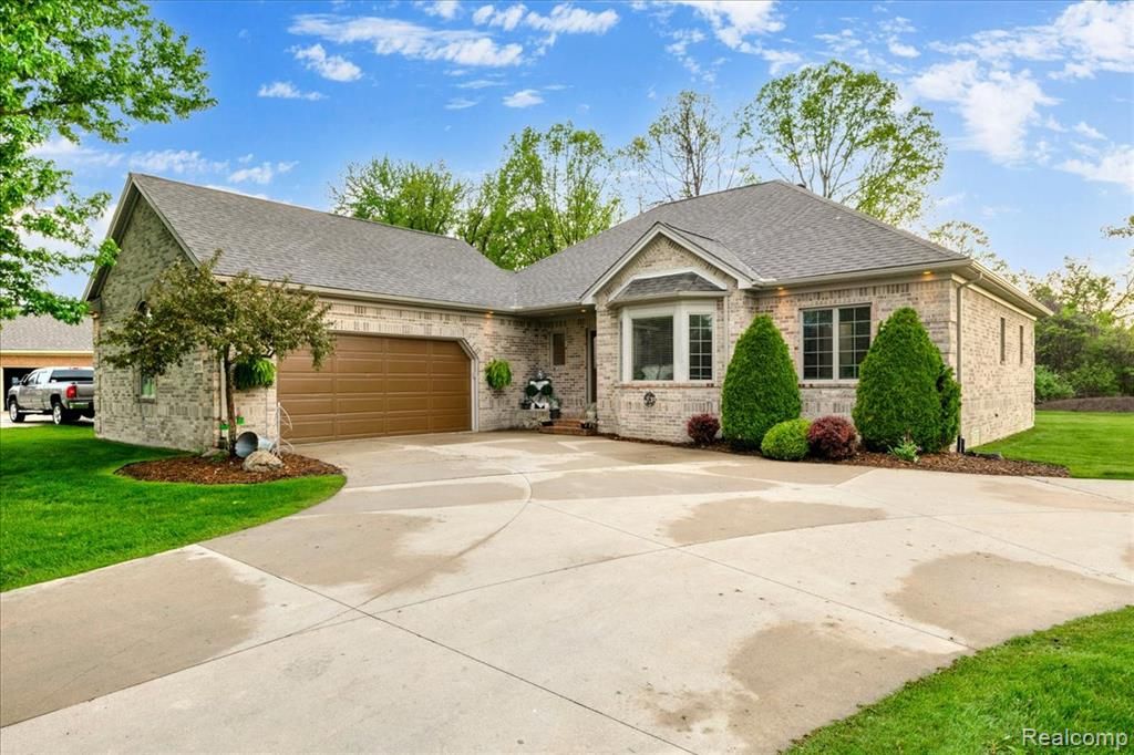 2376 Joseph Tamron Drive, Saint Clair, MI 48079