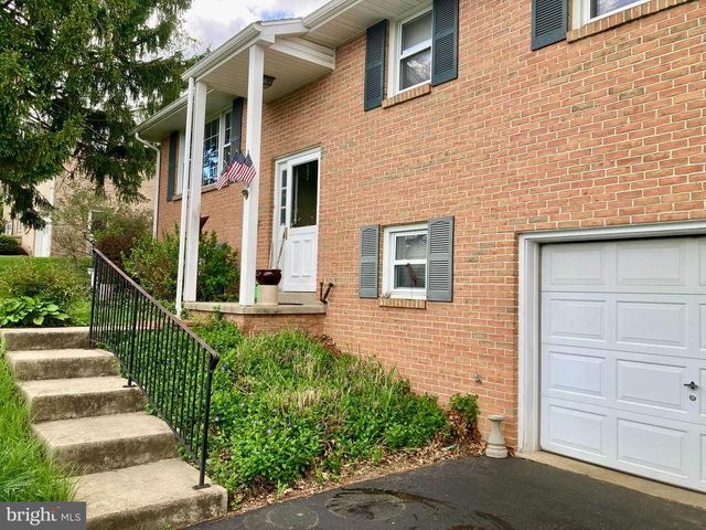 733 BEACH ST, Reading, PA 19605