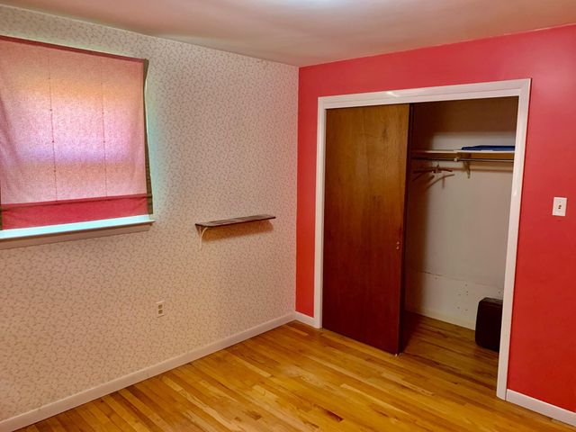 733 BEACH ST, Reading, PA 19605