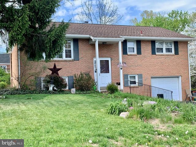 733 BEACH ST, Reading, PA 19605