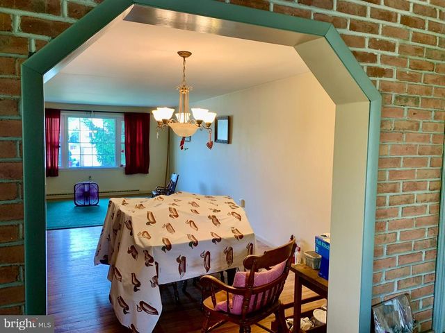 733 BEACH ST, Reading, PA 19605