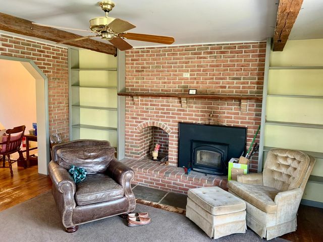 733 BEACH ST, Reading, PA 19605