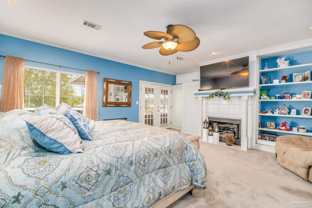 5708 Lakeside Ct, Milton, FL 32583