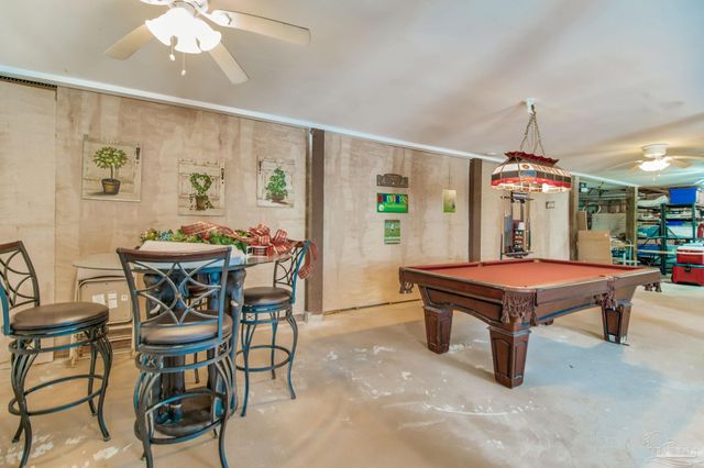 5708 Lakeside Ct, Milton, FL 32583