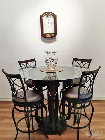 5708 Lakeside Ct, Milton, FL 32583