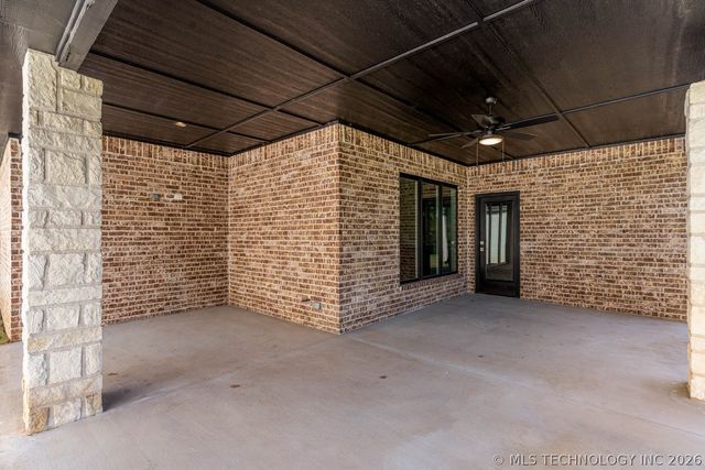 12662 S Irvington Avenue, Tulsa, OK 74008