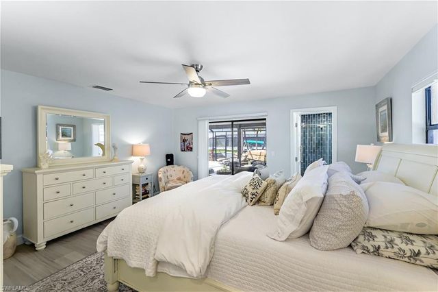 937 SW 54th LN, Cape Coral, FL 33914