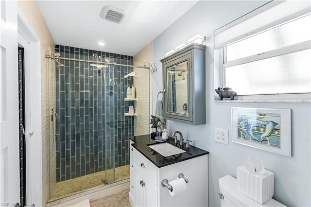 937 SW 54th LN, Cape Coral, FL 33914