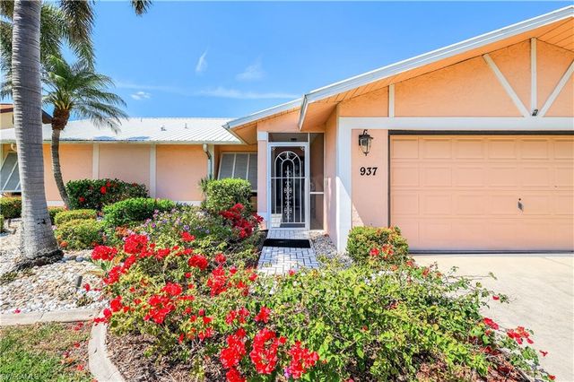 937 SW 54th LN, Cape Coral, FL 33914