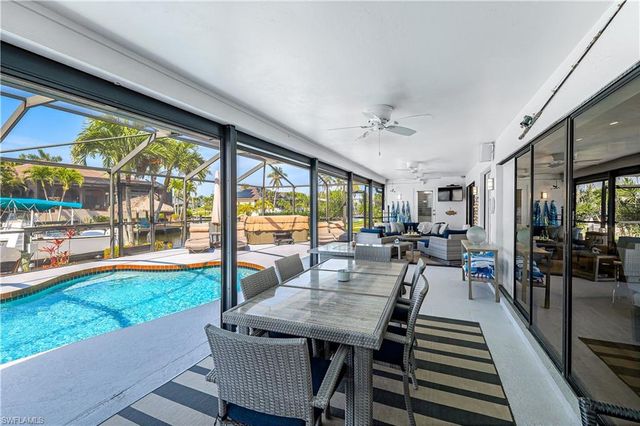 937 SW 54th LN, Cape Coral, FL 33914