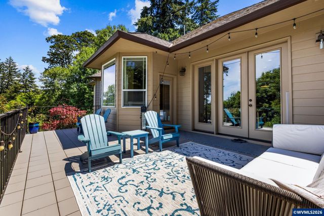 3355 Huckleberry Ct S, Salem, OR 97302