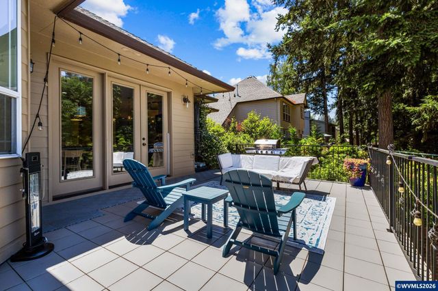 3355 Huckleberry Ct S, Salem, OR 97302