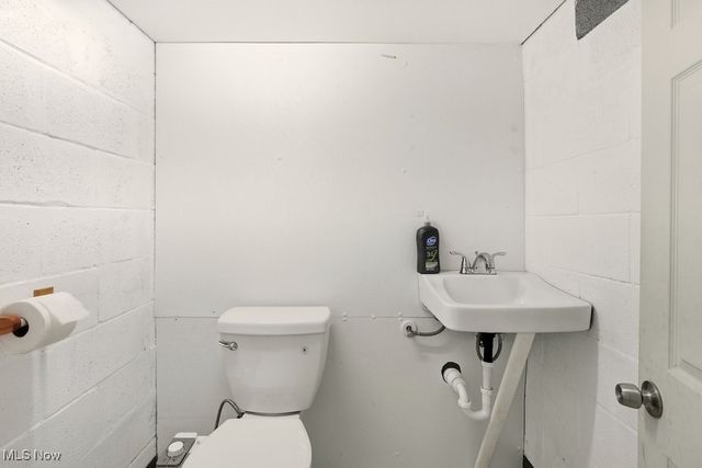 1534 Brittain Road, Akron, OH 44310