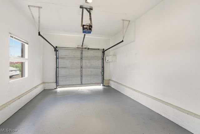 1534 Brittain Road, Akron, OH 44310