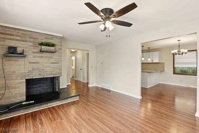 1534 Brittain Road, Akron, OH 44310