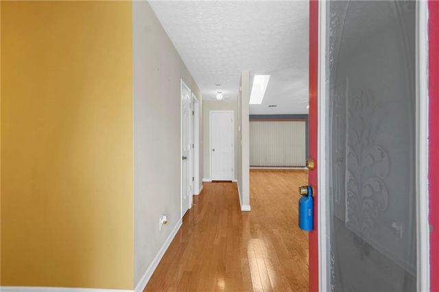 6236 Rock Port Drive, Flowery Branch, GA 30542