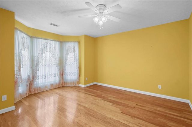 6236 Rock Port Drive, Flowery Branch, GA 30542