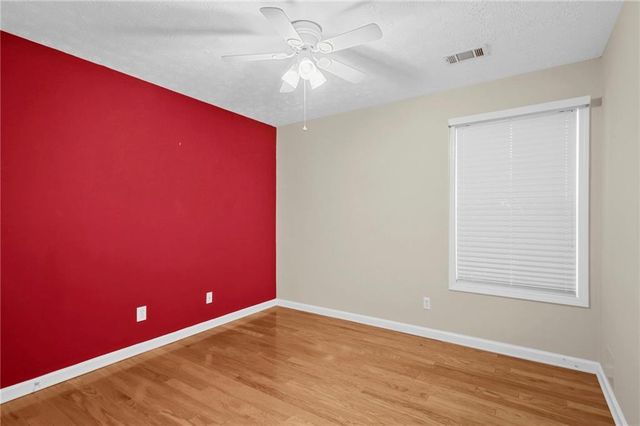 6236 Rock Port Drive, Flowery Branch, GA 30542