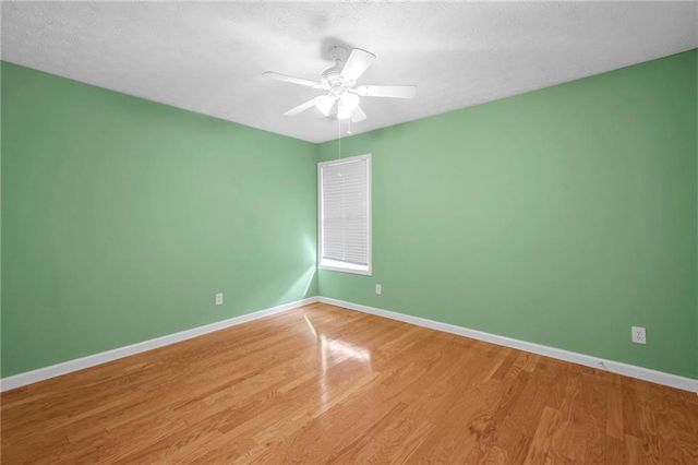 6236 Rock Port Drive, Flowery Branch, GA 30542