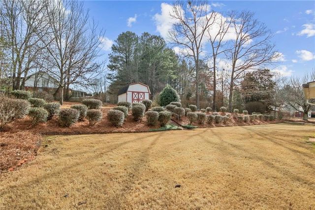 6236 Rock Port Drive, Flowery Branch, GA 30542