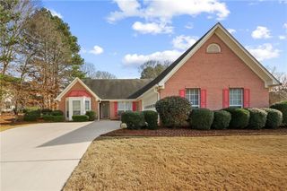 6236 Rock Port Drive, Flowery Branch, GA 30542