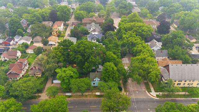 3100 E 24th Street, Minneapolis, MN 55406