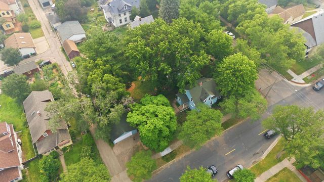 3100 E 24th Street, Minneapolis, MN 55406