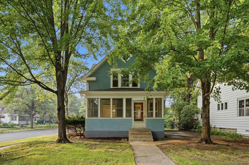 3100 E 24th Street, Minneapolis, MN 55406