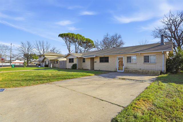 5420 Jane Anne Street, Haltom City, TX 76117