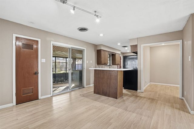 5420 Jane Anne Street, Haltom City, TX 76117