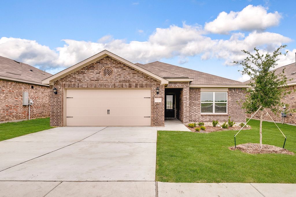 307 Patton Lane, Venus, TX 76084