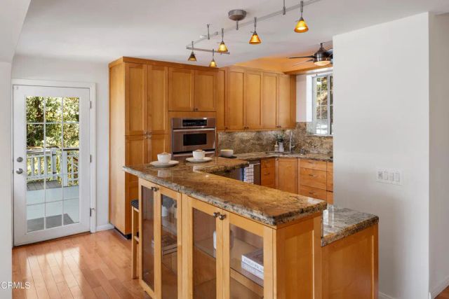 156 Saint Albans Avenue, South Pasadena, CA 91030