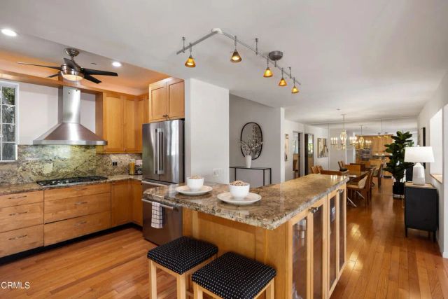 156 Saint Albans Avenue, South Pasadena, CA 91030