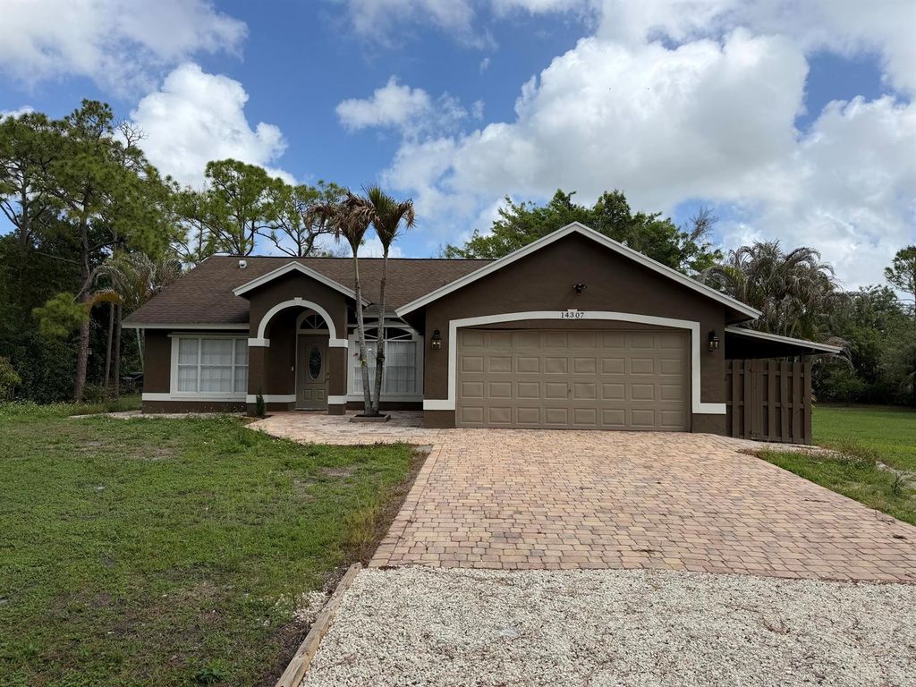 14307 N 80th Ln Lane N, Loxahatchee, FL 33470